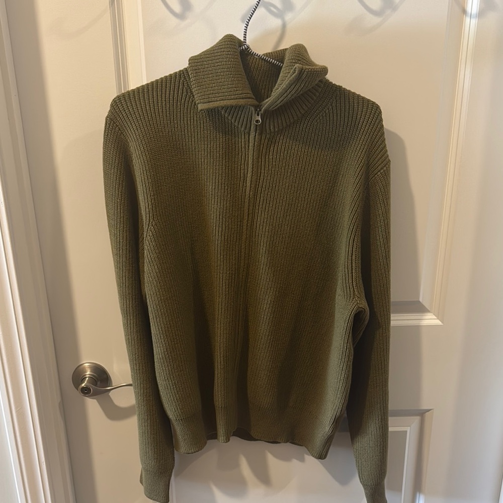 Uniqlo Green Zip Up Sweater